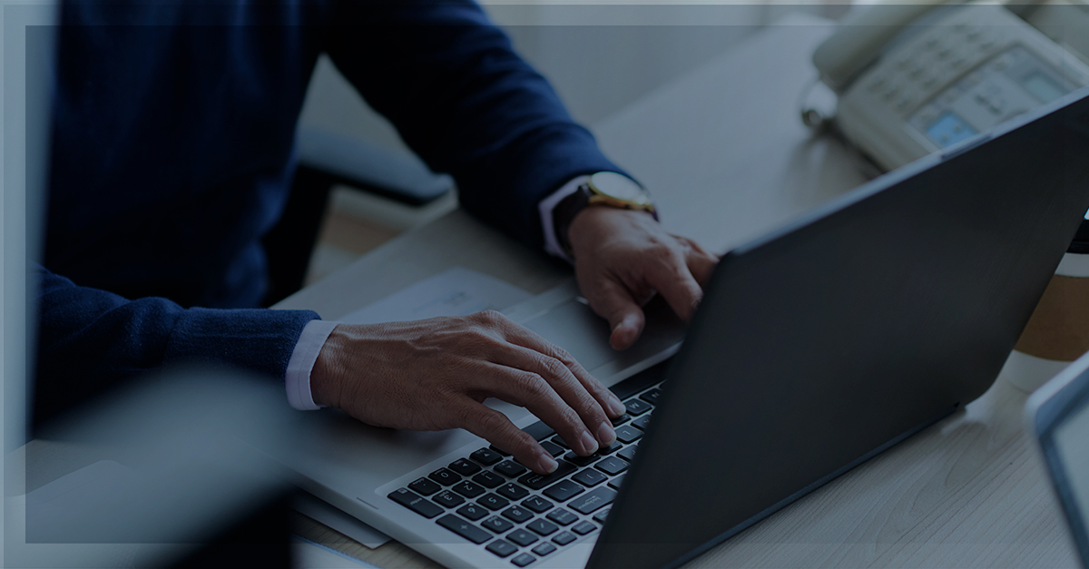 Vantagens e desvantagens da utilização de máquina virtual por colaboradores terceirizados